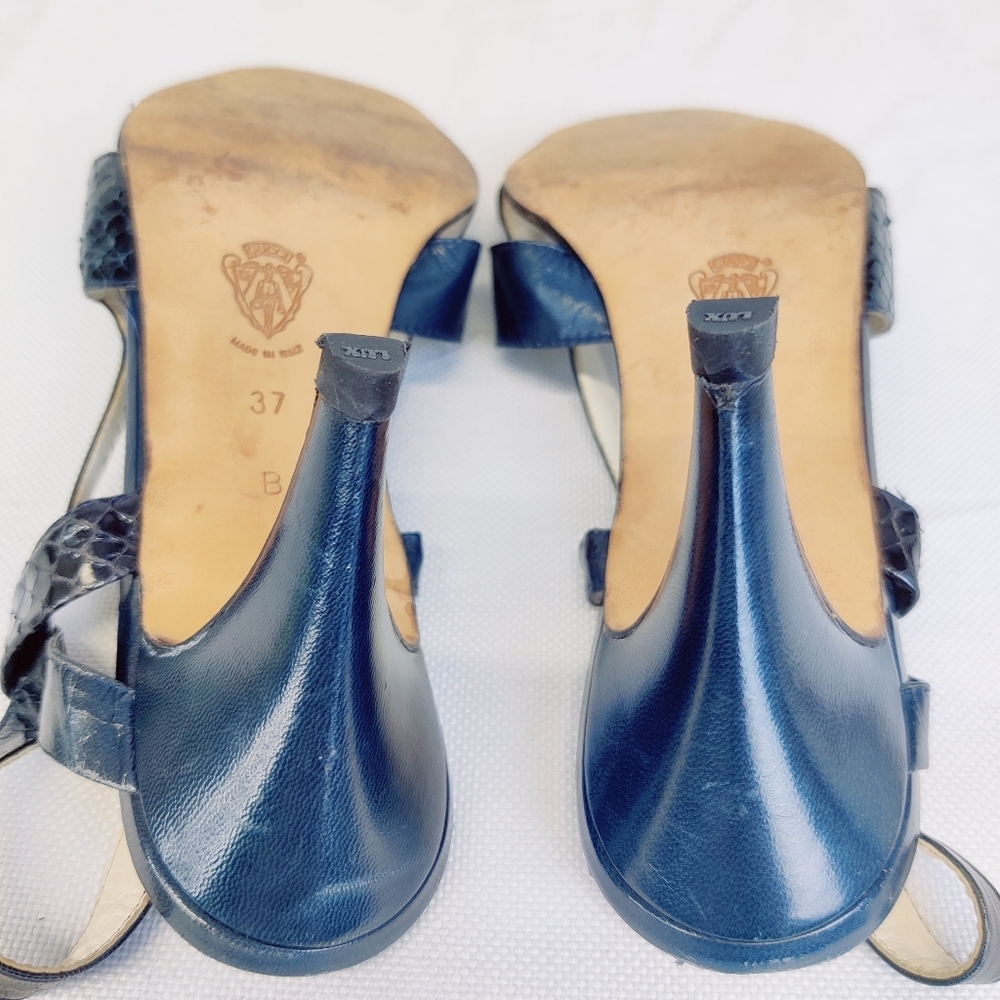 Gucci Blue Snakeskin Slingback Heels Size 37 Vintage 70s–80s Sandals Made Italy - Picture 8 of 15
